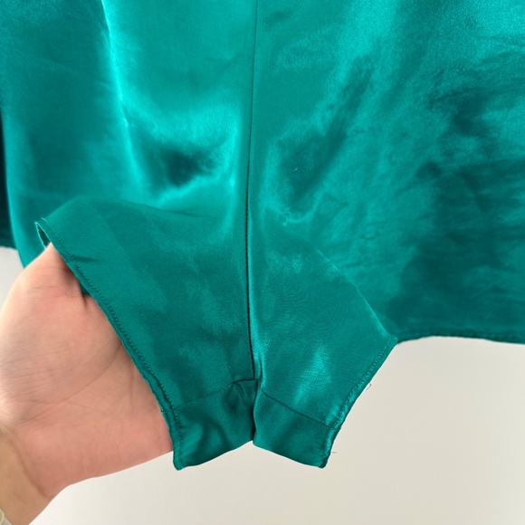 Victoria's‎ Secret Emerald Green Satin Pajama Set - Picture 9 of 16